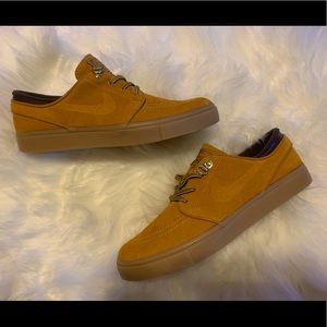 Nike SB Janoski Zoom